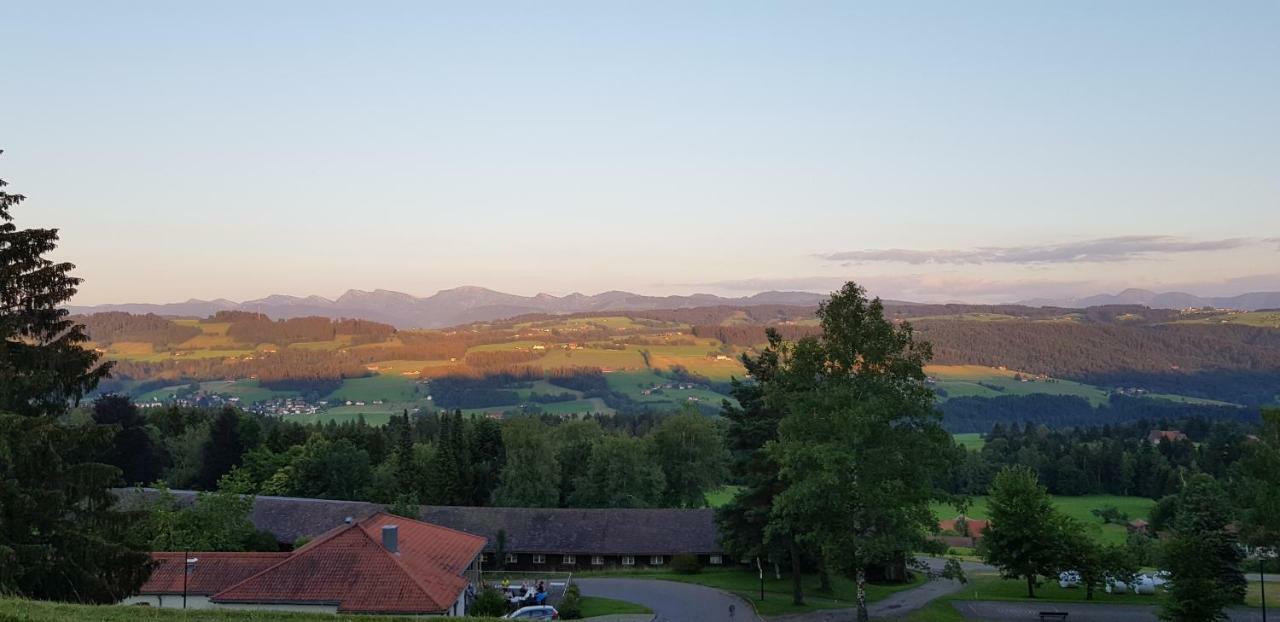 Schoenblick Hotel Garni Ferienwohnungen Lindenberg im Allgäu Extérieur photo